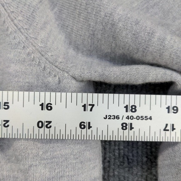 Babaton Women's Pullover Knit Sweater Gray Medium Raglan Sleeve Merino Wool - Picture 13 of 13